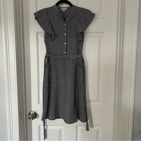 Monteau Dresses & Skirts - Monteau Navy and White Striped Midi Dress